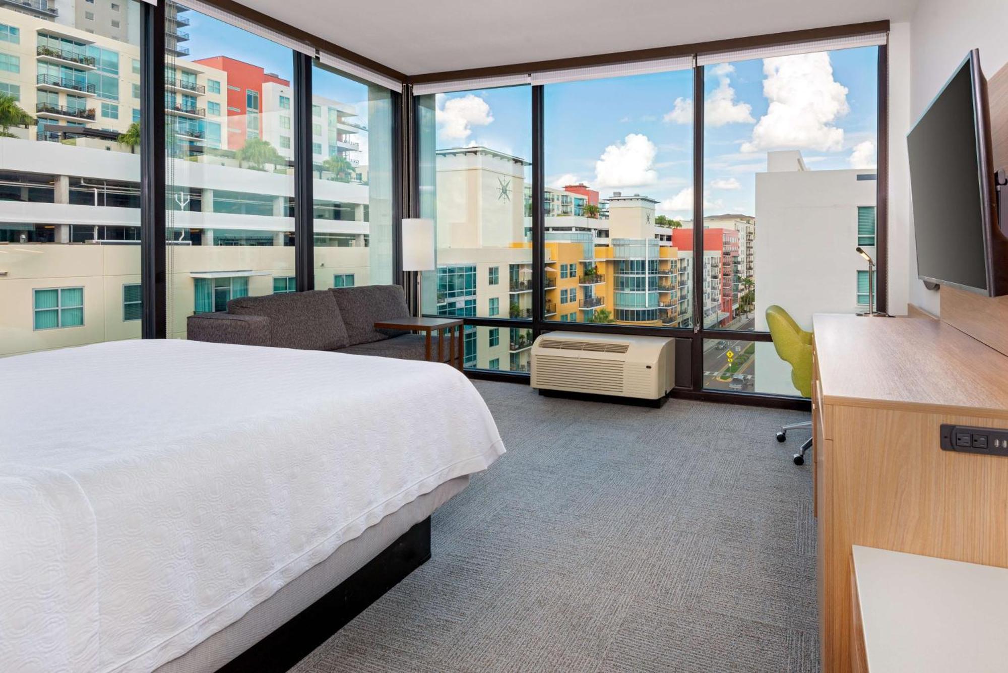 Hampton Inn Tampa Downtown Channel District Exterior foto